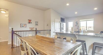 8 Mi to Usafa! Townhome w/ Game Room & Backyard