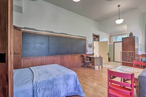 House (1 Bedroom) | Interior