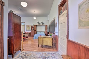 House (1 Bedroom) | Interior