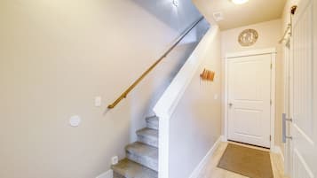 Apartemen (3 Bedrooms) | Interior