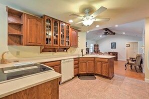 House (3 Bedrooms) | Interior - 'juju's Place' Warsaw House w/ Deck & Tree Swings! (Warsaw)