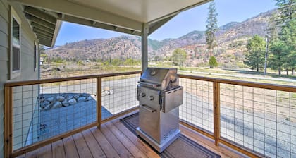 River Acres Retreat w/ Grill & River Access!