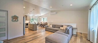 River Acres Retreat w/ Grill & River Access!