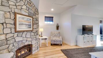 House (1 Bedroom) | Interior