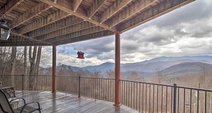 Pet-friendly Apt w/ Views in Pisgah Natl Forest!