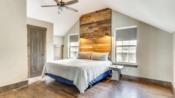 House (Multiple Bedrooms) | Interior