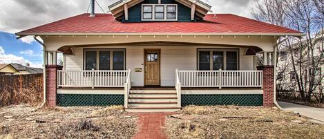 House (3 Bedrooms) | Front of property