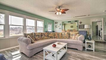 Nhà (2 Bedrooms) | Nội thất