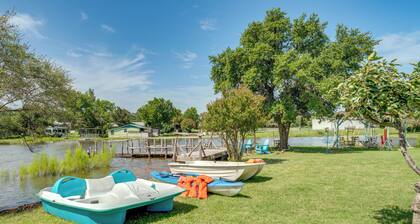 Pet-friendly Lake Buchanan Retreat w/ Fire Pit!