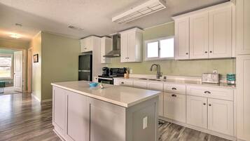 Nhà (2 Bedrooms) | Nội thất