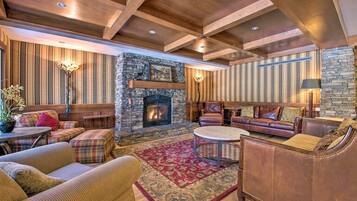 Apartment (1 Bedroom) | Interior