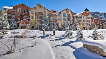 Apartment (1 Bedroom) | Interior