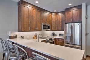 Apartment (1 Bedroom) | Interior