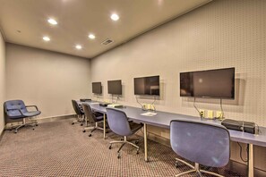 Apartment (1 Bedroom) | Interior - Solitude Mountain Slopeside Ski Condo w/ Hot Tub! (Solitude)