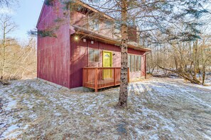 House (3 Bedrooms) | Interior - Private Spa, Fire Pit & Deck: Poconos Home! (Long Pond)