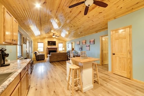 Casa (2 Bedrooms) | Interior