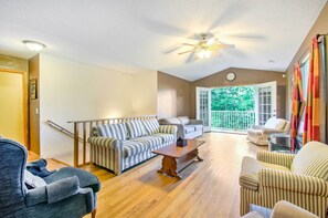 Interior - Cedar Mountain House on 12 Acres - Near Trails! (Cedar Mountain)