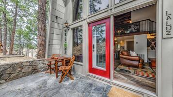 House (1 Bedroom) | Interior