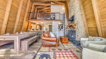 House (1 Bedroom) | Interior