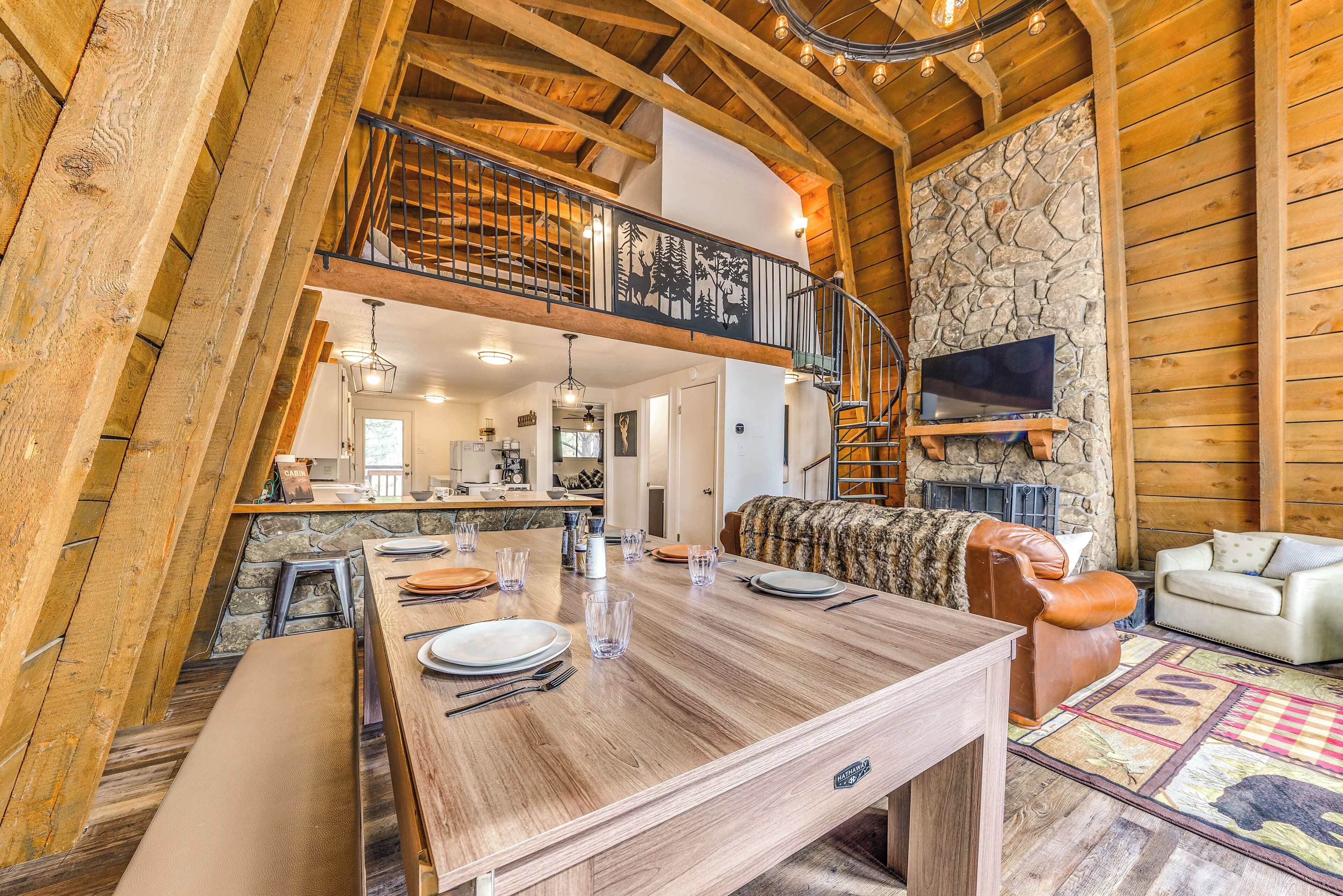 House (2 Bedrooms) | Interior