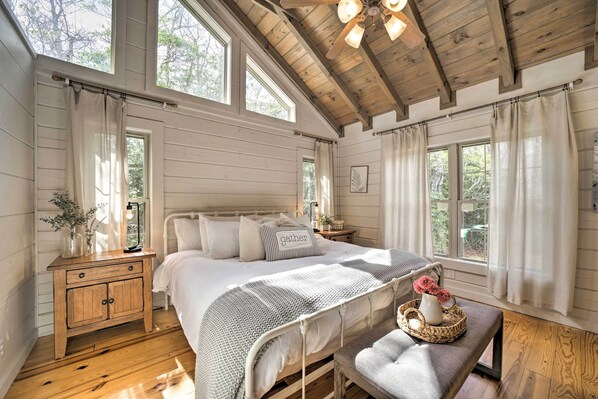 House (3 Bedrooms) | Interior - Deck + Fire Pits: Lake Toxaway Getaway! (Lake Toxaway)