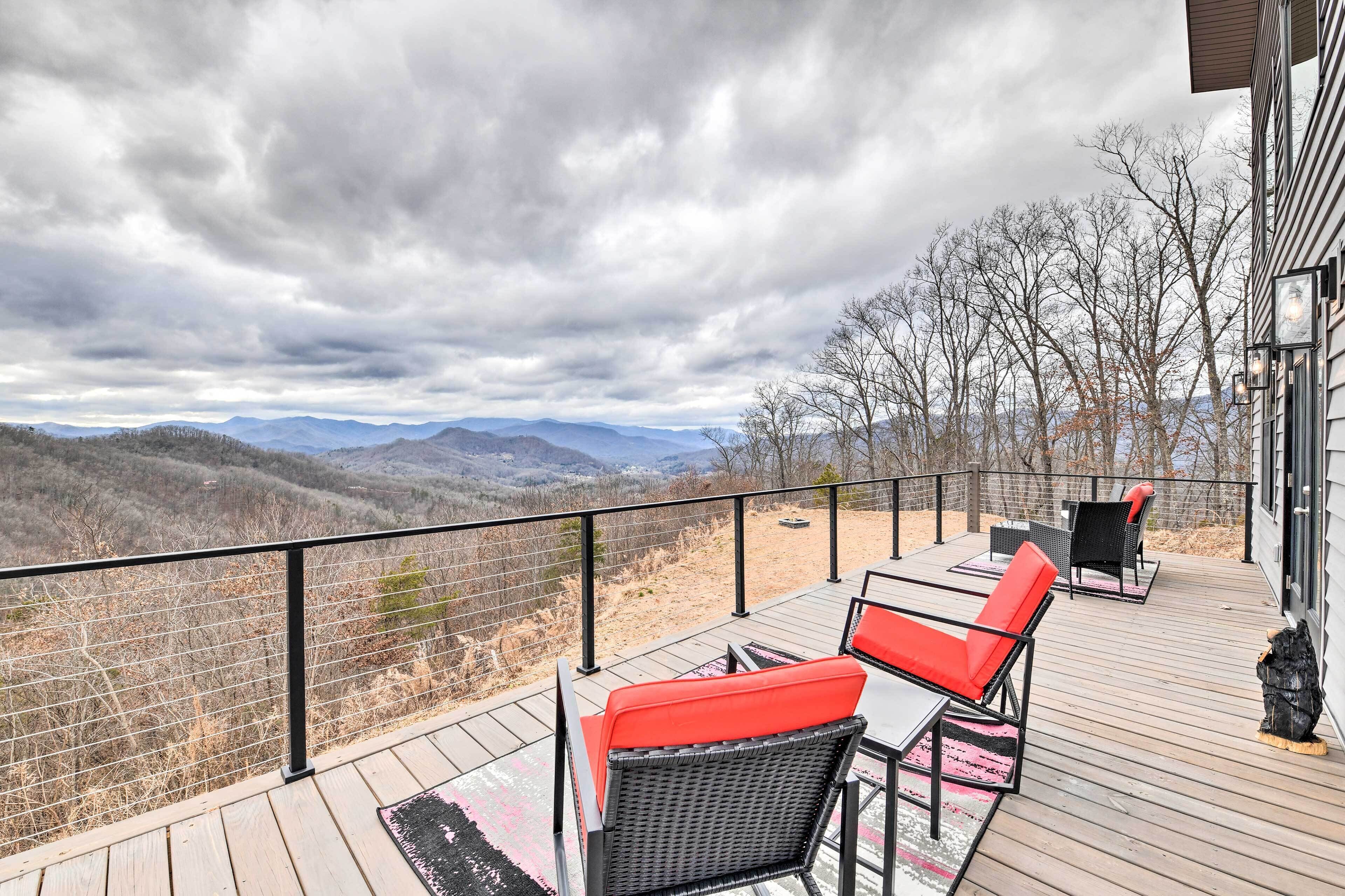 Scenic Hillside Cabin in Sylva w/ Hot Tub & Views!