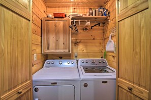 Casa (2 Bedrooms) | Interior