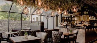 Art Suites Luxury Hotel