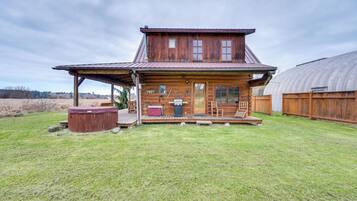 House (1 Bedroom) | Interior