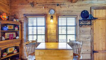 House (1 Bedroom) | Interior