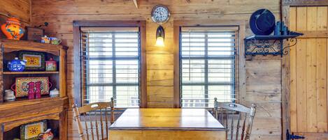 House (1 Bedroom) | Bahagian dalam