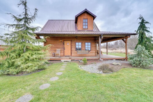 Private Hot Tub: 'blue Sky Cabin' in Sequim