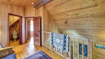 House (1 Bedroom) | Interior