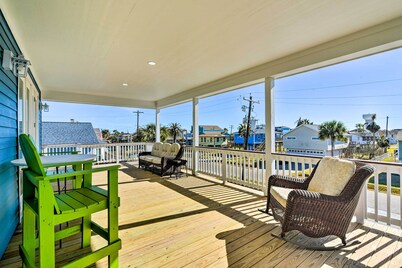 < 1 Mi to Coast: Jamaica Beach Home w/ Pool Access