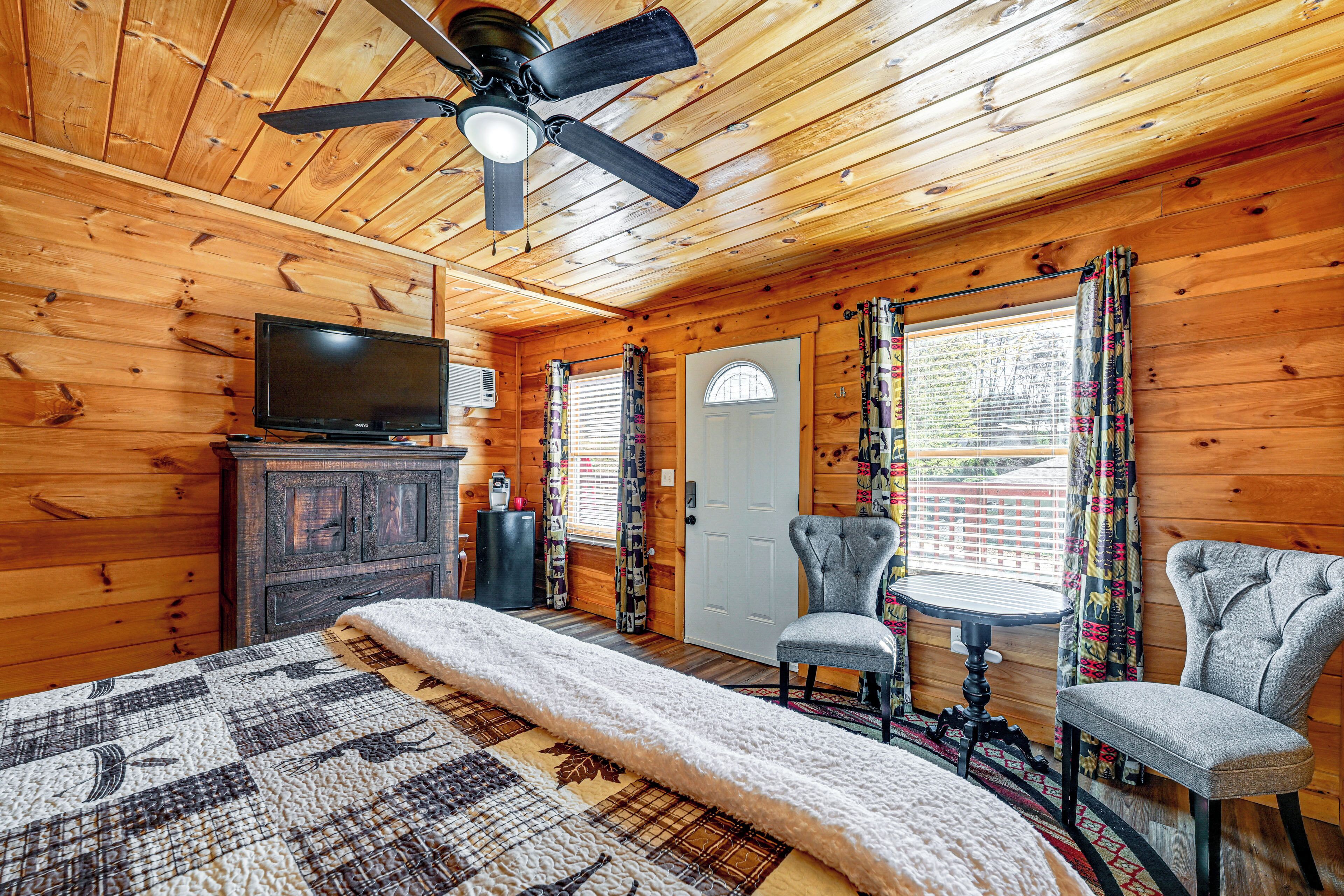 House (Multiple Bedrooms) | Interior