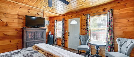 Casa (Multiple Bedrooms) | Interior