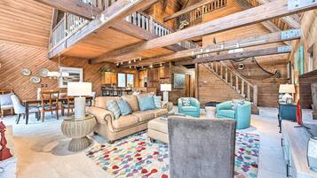 House (3 Bedrooms) | Front of property