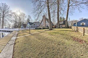 House (3 Bedrooms) | Interior - Spacious Syracuse Getaway w/ Waterfront Deck! (Syracuse)