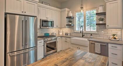 Modern Farmhouse w/ Patio, Grill & Mtn Views!