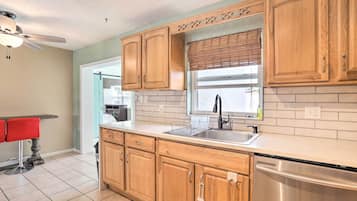 Nhà (3 Bedrooms) | Nội thất