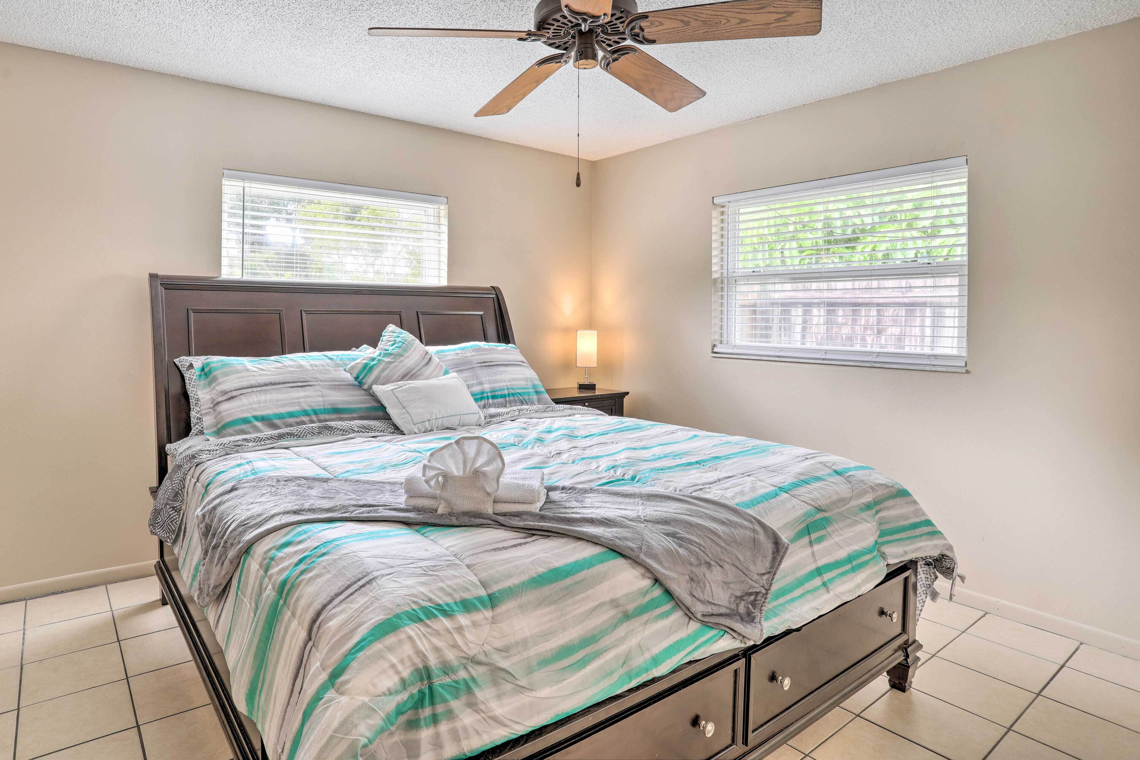 House (3 Bedrooms) | Interior