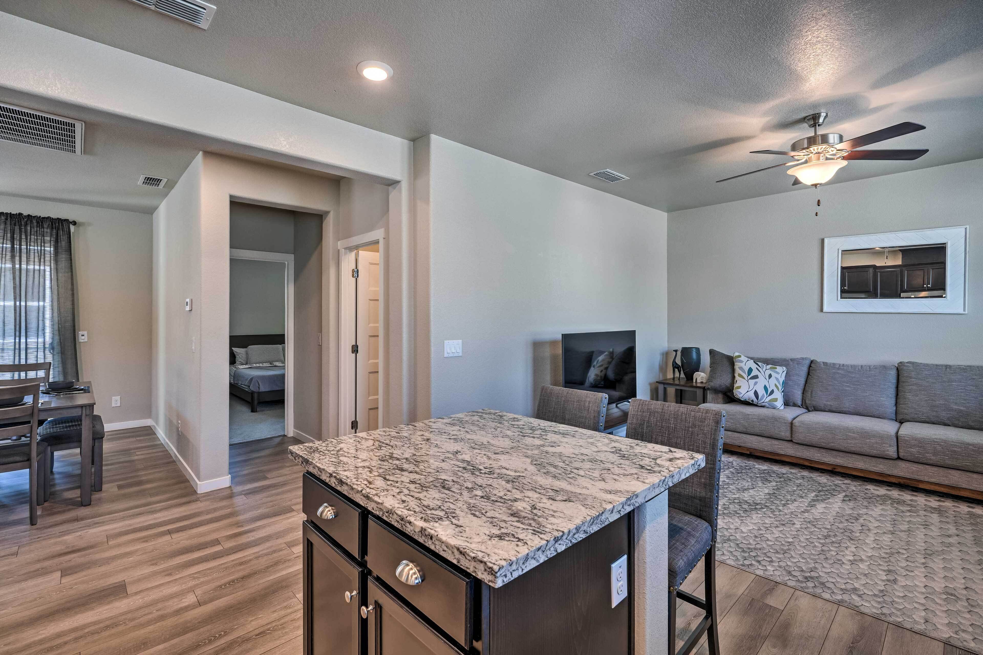 Pet-friendly Elk Grove Retreat w/ Shared Pool