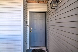 Interior - Inviting Branson Condo w/ Resort Amenities! (Branson)