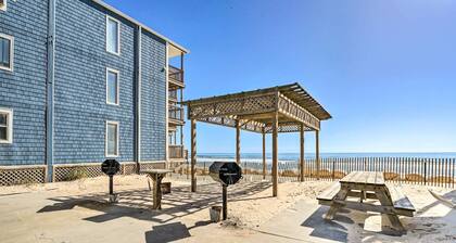 North Topsail Oceanfront Condo w/ Balcony!