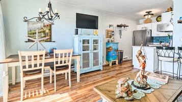 Apartment (1 Bedroom) | Interior