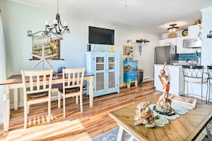 Apartment (1 Bedroom) | Interior