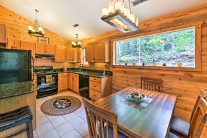 Nhà (2 Bedrooms) | Nội thất