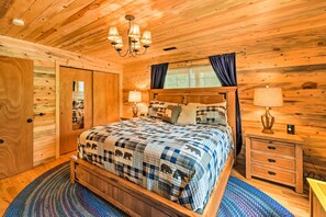 House (2 Bedrooms) | Interior - 'bobcat Trail Cabin' on 3 Acres in Como! (Como)