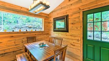 Rumah (2 Bedrooms) | Interior