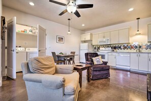 Apartment (1 Bedroom) | Interior